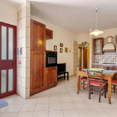 Rosimeli Villa