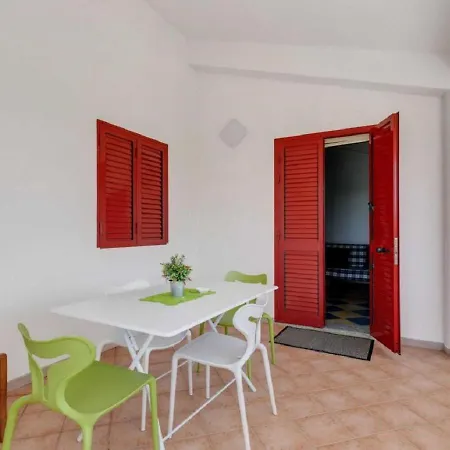 Rosimeli Villa